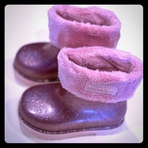 LIKE NEW SZ 5 MINI MELISSA BOOTS